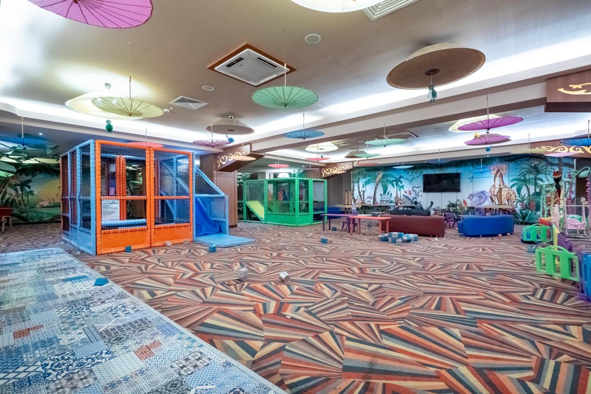 Charlotte Grand Bucharestアパートメント エクステリア 写真